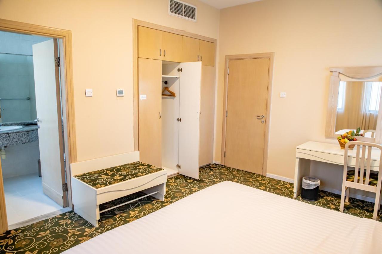 Wescott Pearl Hotel Apartments Dubai Ngoại thất bức ảnh